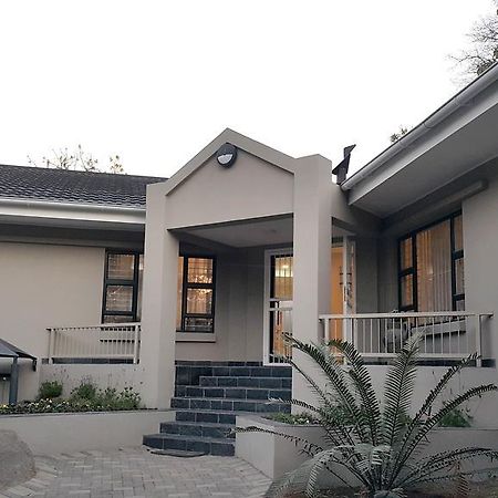 Hotel Vineyard On The Hill Mbombela Exterior foto