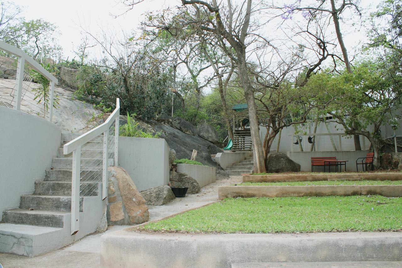 Hotel Vineyard On The Hill Mbombela Exterior foto